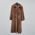 1148 2085 FUR COAT